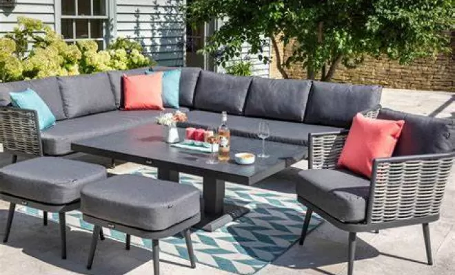 Fabricant de salon de jardin, Vonnas, MMI